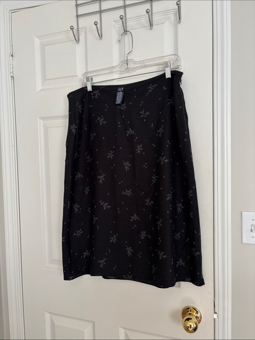 GAP Black Floral A-Line Skirt with Subtle Pattern